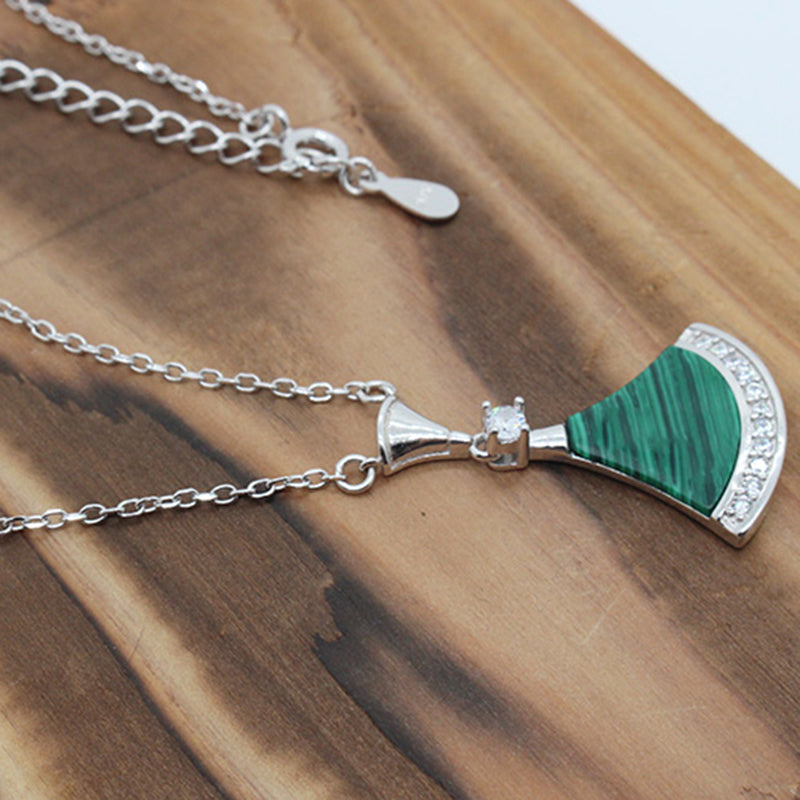 925 Sterling Silver Necklace with Mother of Pearl, Emerald & Simulated Diamonds